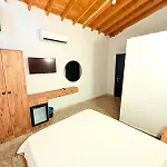 Hotel Ados