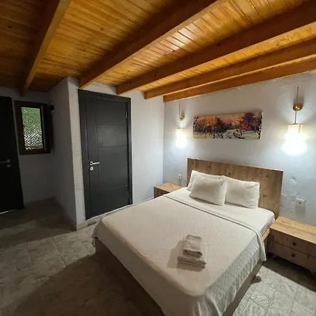 酒店 阿多斯酒店 Çeşme