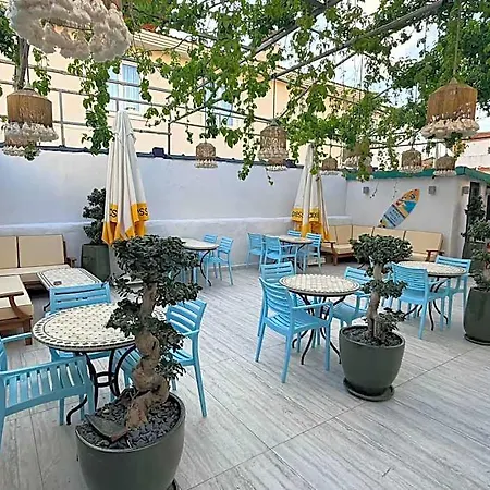 酒店 阿多斯酒店 2*