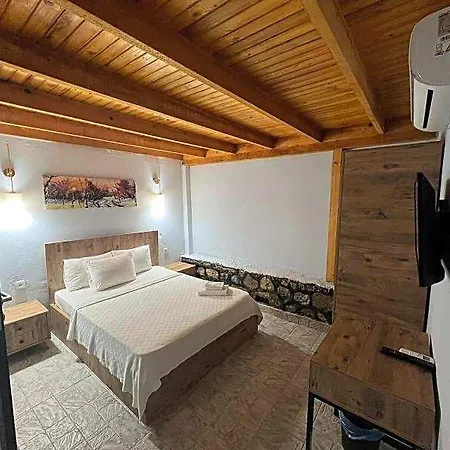阿多斯酒店 Çeşme